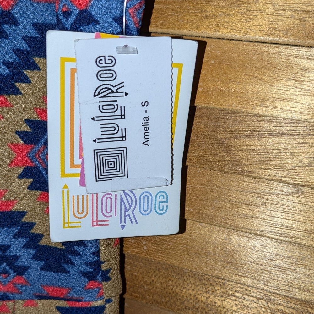 ❤️SALE❤️LuLaRoe Amelia Dress - Picture 6 of 6